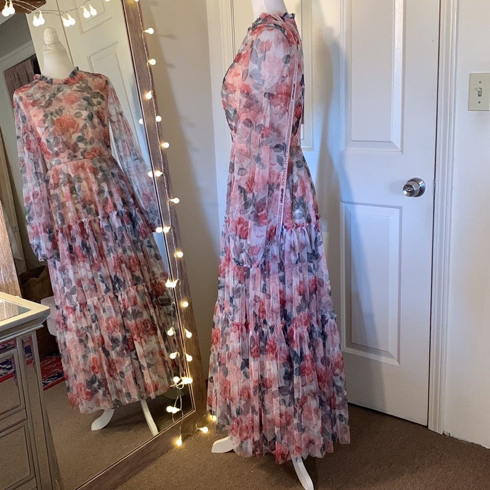 MAC DUGGAL
Tiered Tulle Dress Anthropologie - Picture 10 of 16